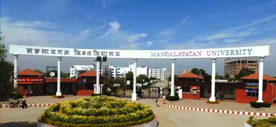 Mangalayatan University campus